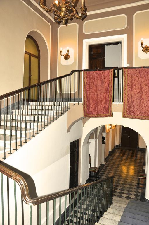 Alibrandi Palace Civitavecchia Exteriör bild