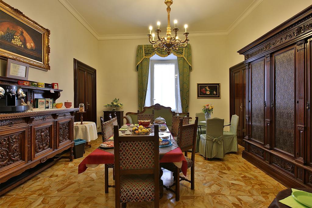 Alibrandi Palace Civitavecchia Exteriör bild